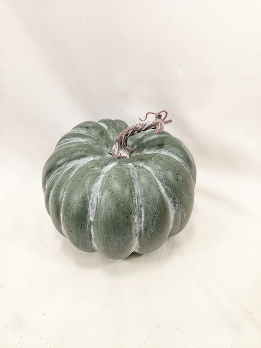 JY25-257 Vintage Whitewashed Pumpkin with Curled Stem