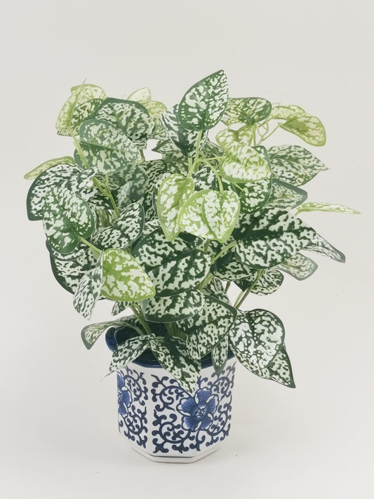 Artificial Green Plants