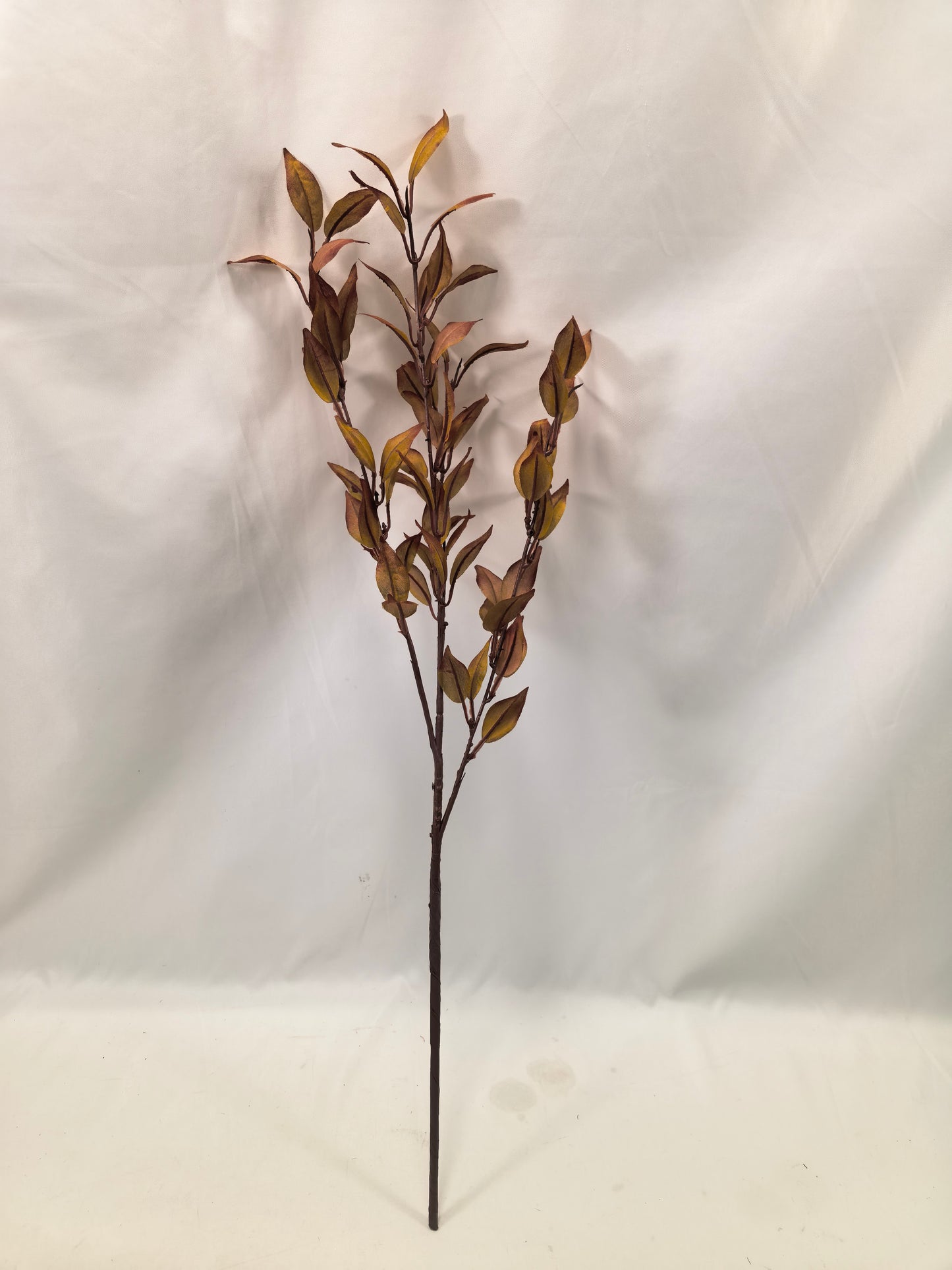 GE26-024 Autumn Rounded Leaf Stem
