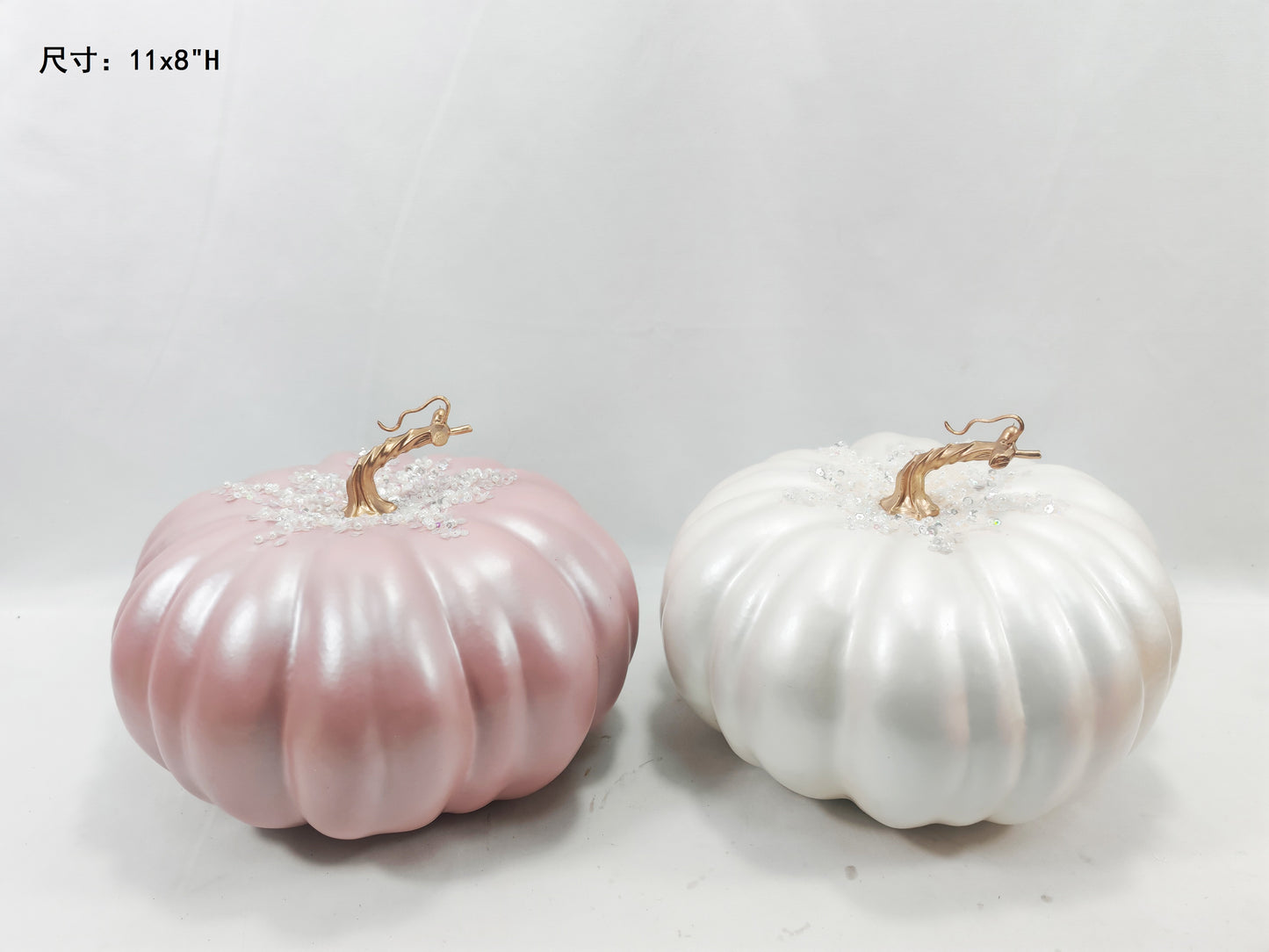 Pearlescent Pumpkin with Gold Stem
