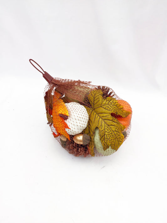 JY24-236 Natural Harvest Mesh Bag (Leaves, Acorns & Mini Pumpkins)