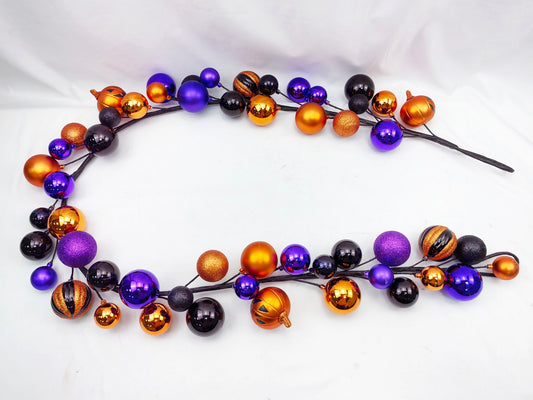 JY24-242 Halloween Pumpkin & Bauble Garland