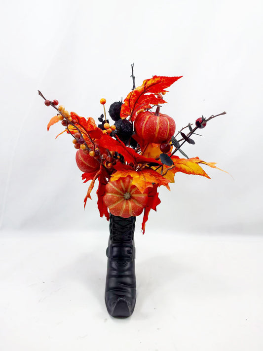 JY25-034 Witch Boot Floral Centerpiece