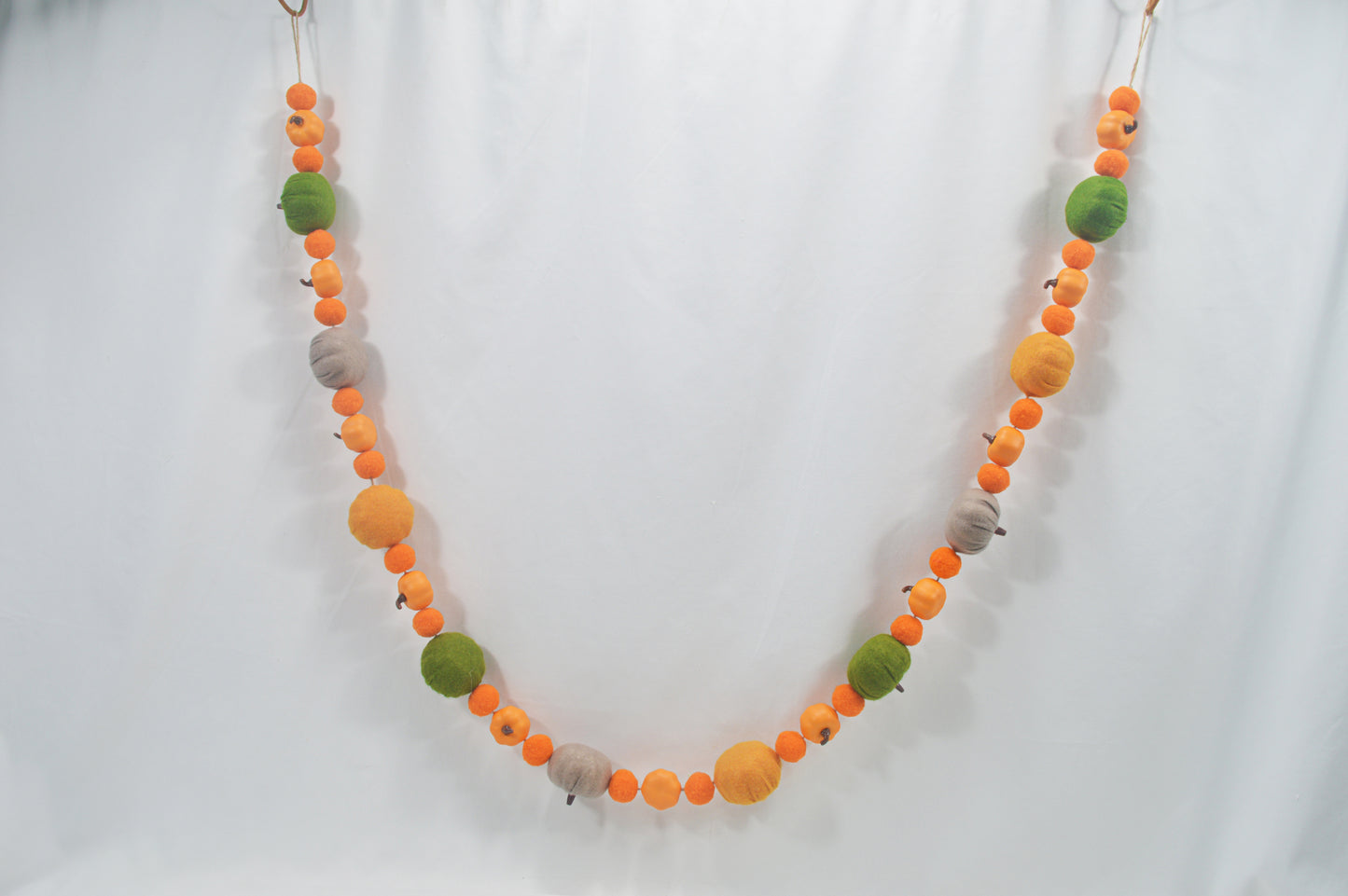 JY25 Felt Ball & Mini Pumpkin Autumn Garland (Multi-Style Options)