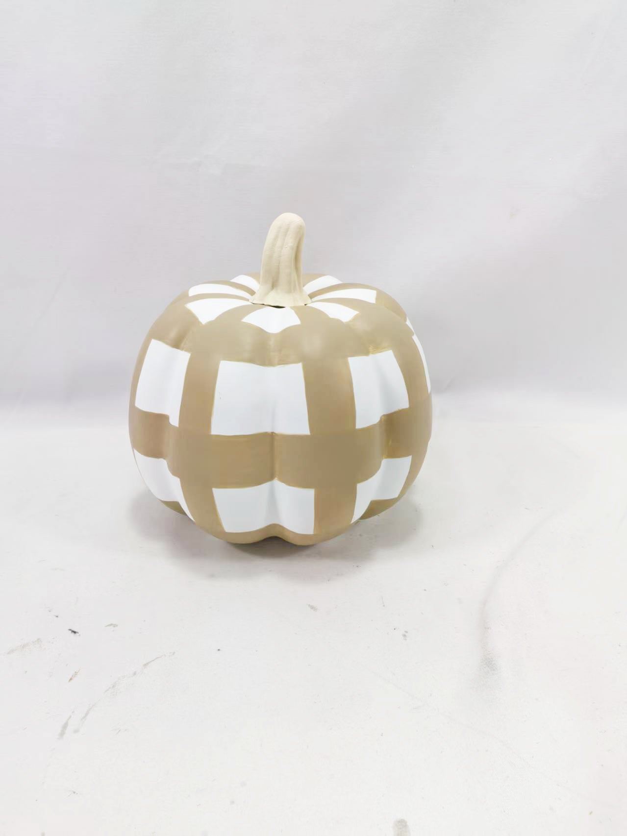 Checkered Tall Pumpkin