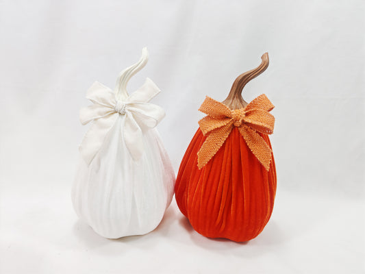 JY25-YX0099 Luxurious Velvet Pumpkin with Elegant Bow (Round & Tall)