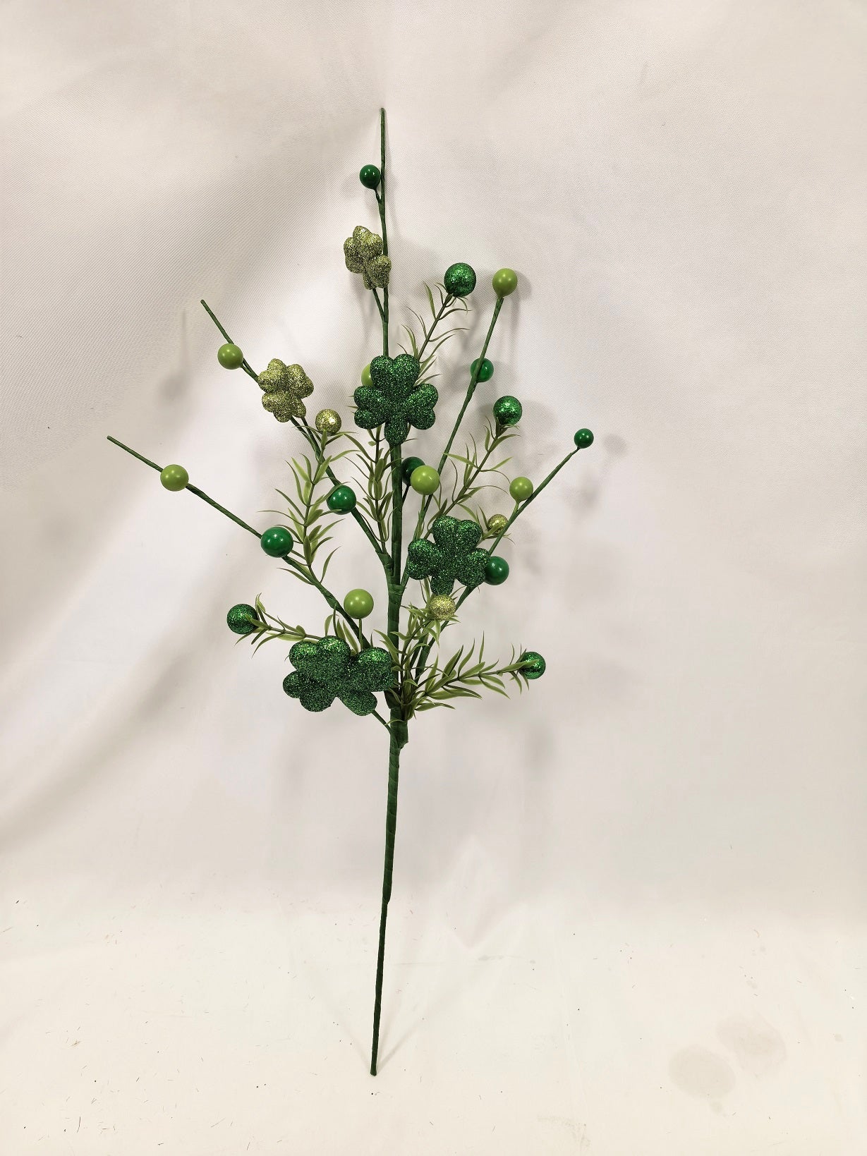Glitter Shamrock Berry Stem