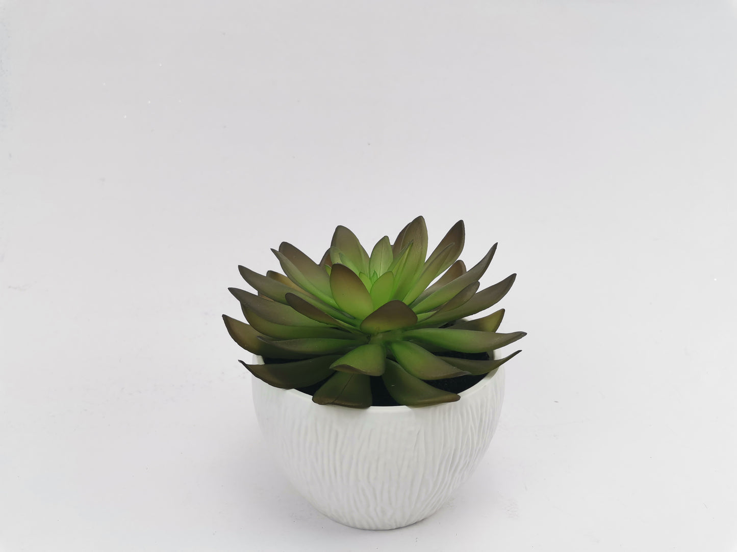 Artificial Green Plants