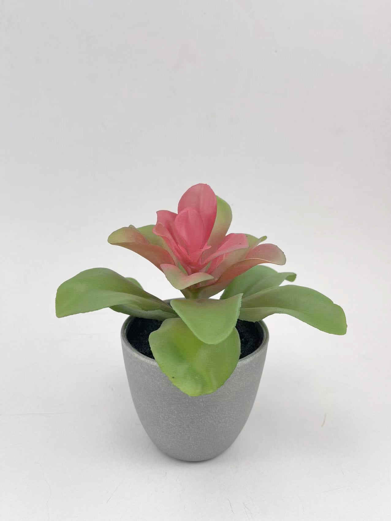 Artificial Green Plants