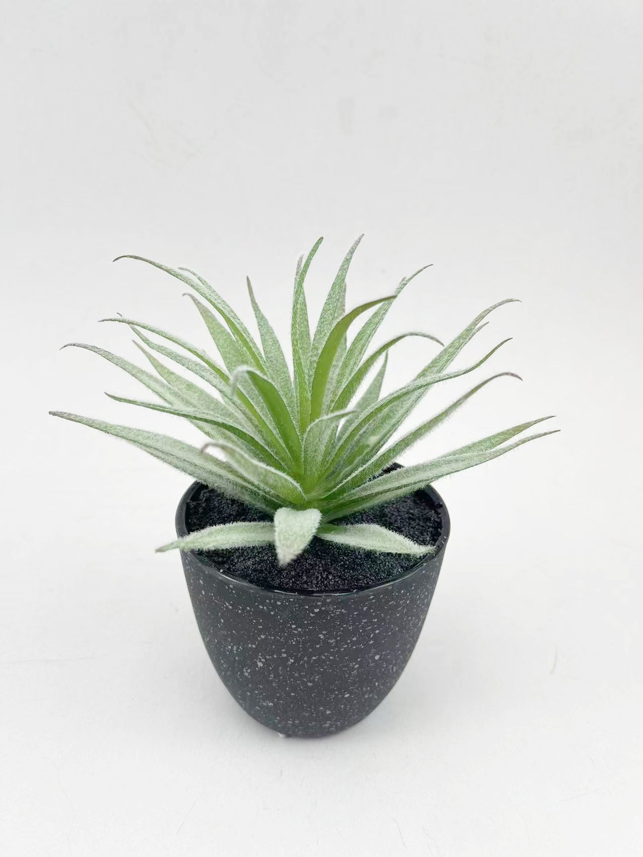 Artificial Green Plants