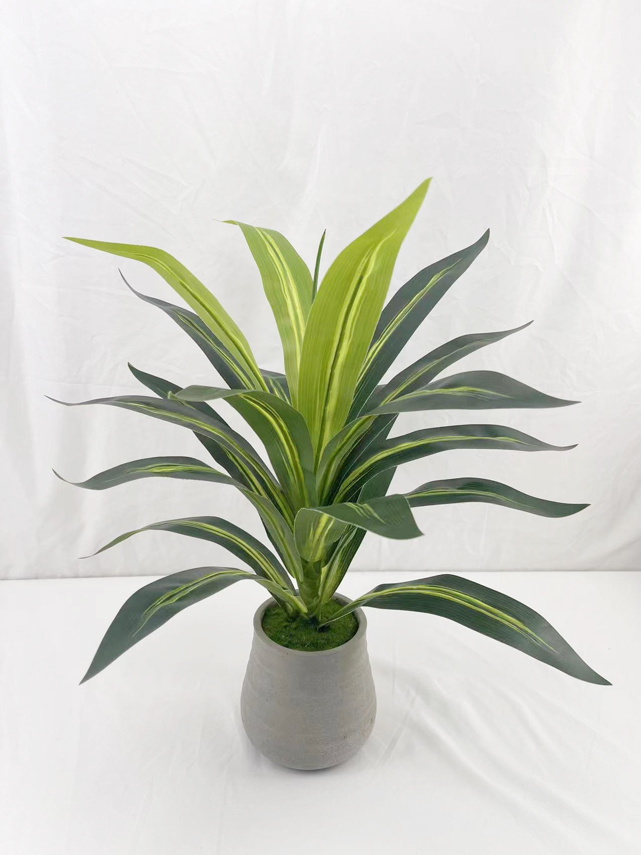 Artificial Green Plants