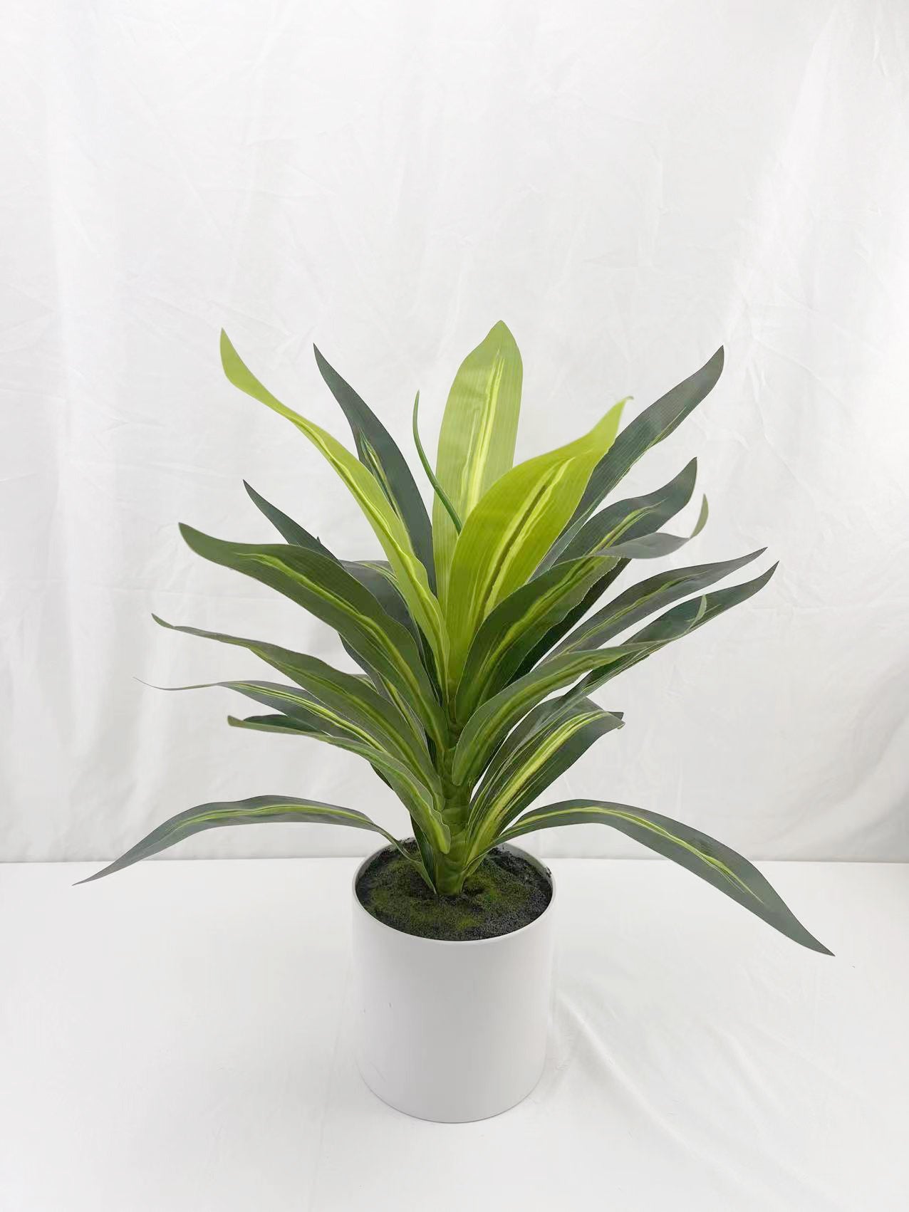 Artificial Green Plants