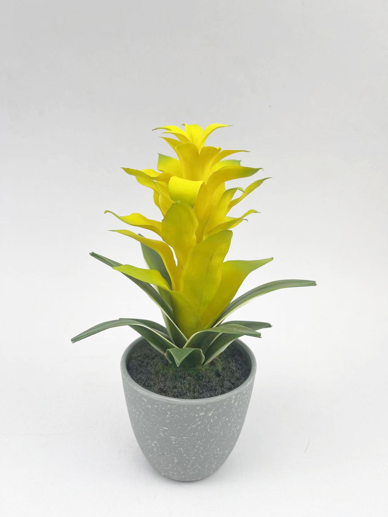 Artificial Green Plants