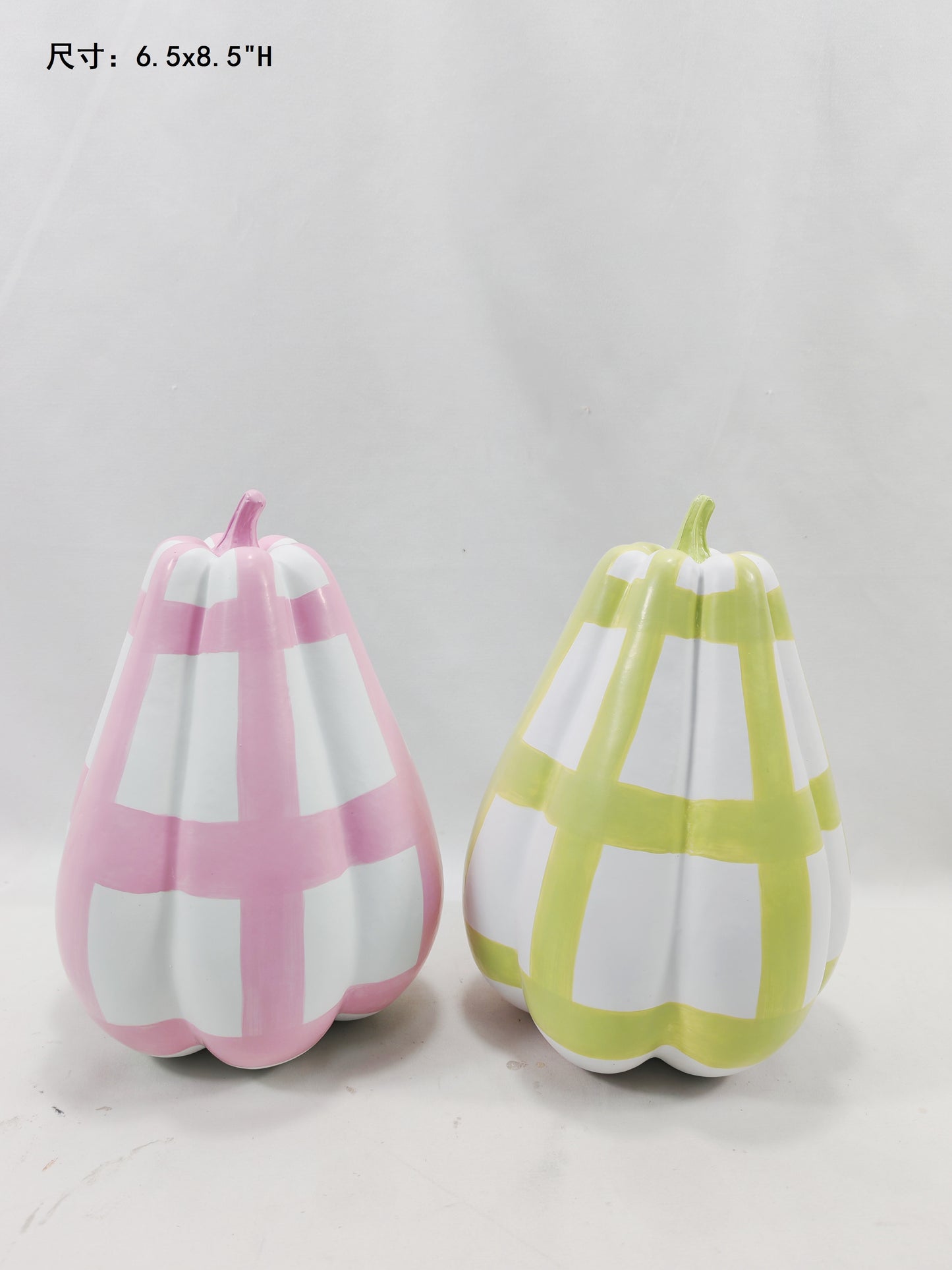 Checkered Tall Pumpkin